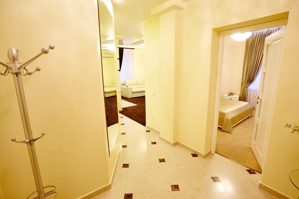 Ultra Central Park Apartments 基希讷乌 客房 照片
