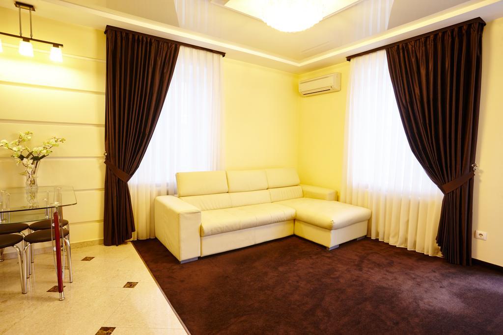 Ultra Central Park Apartments 基希讷乌 外观 照片